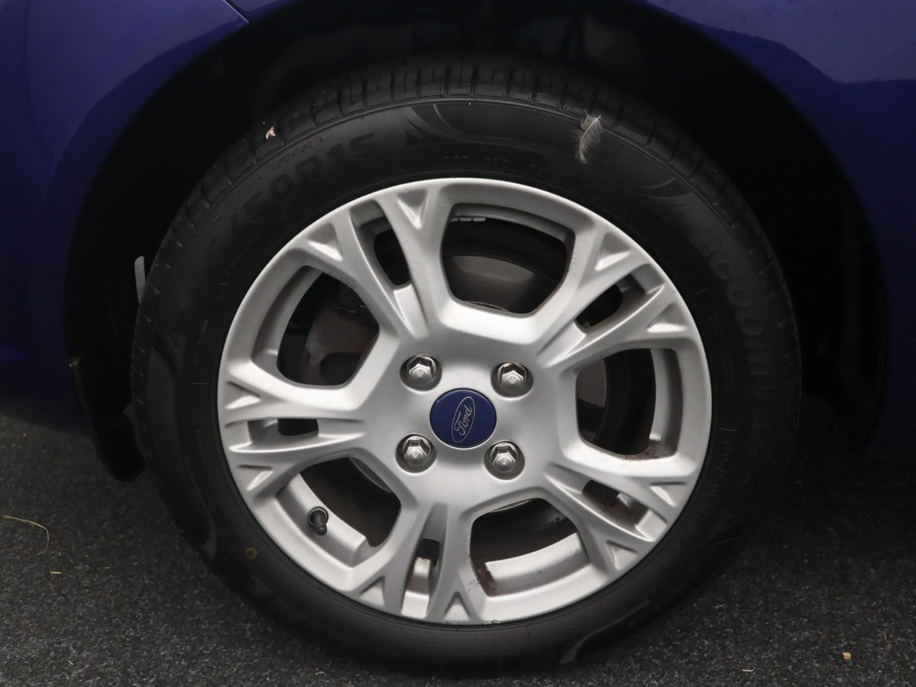 Ford Fiesta 1.0 Style Ultimate PDC / CRUISE / AIRCO / NAVI / B — photo 5