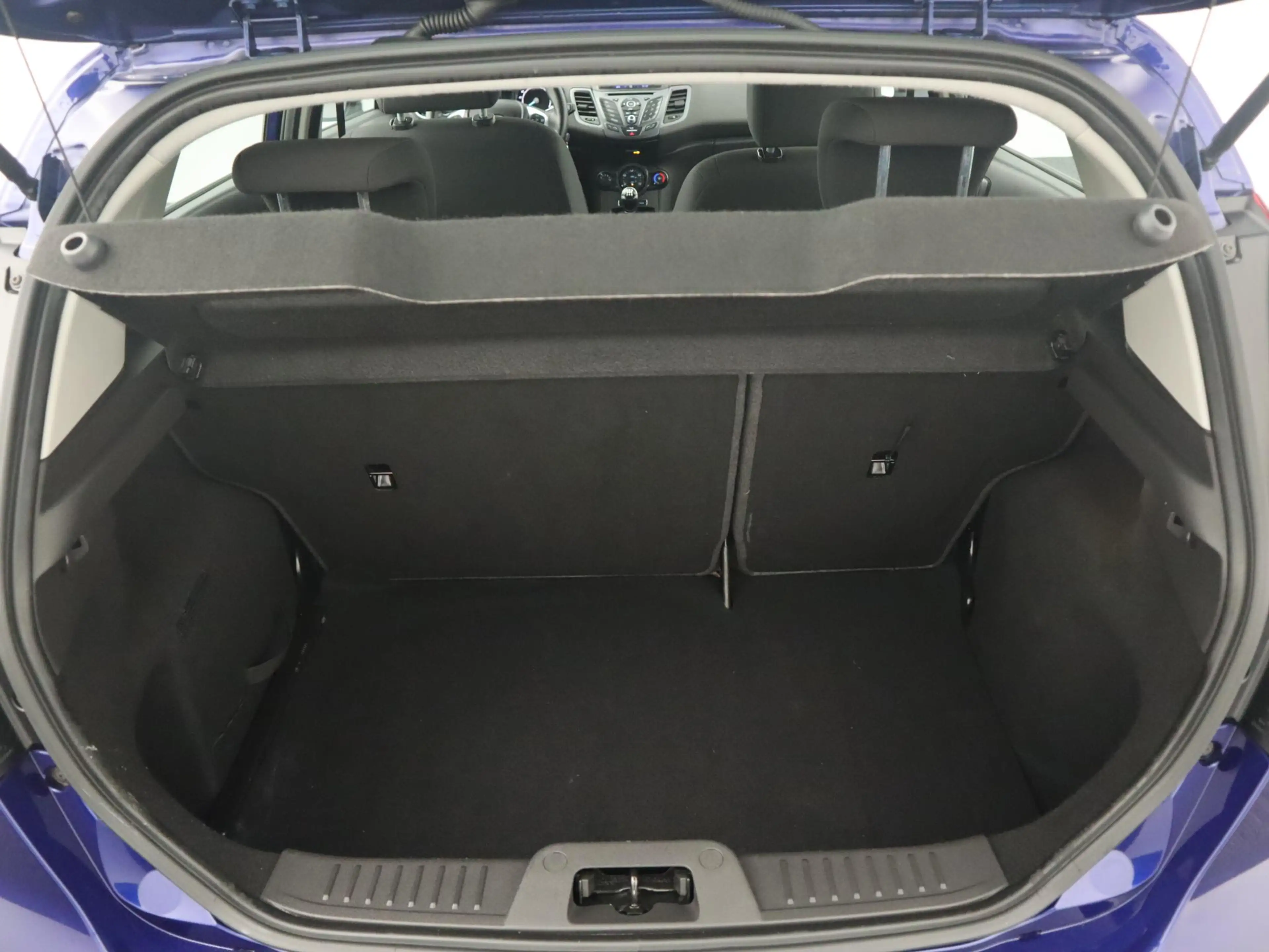 Ford Fiesta 1.0 Style Ultimate PDC / CRUISE / AIRCO / NAVI / B — photo 37