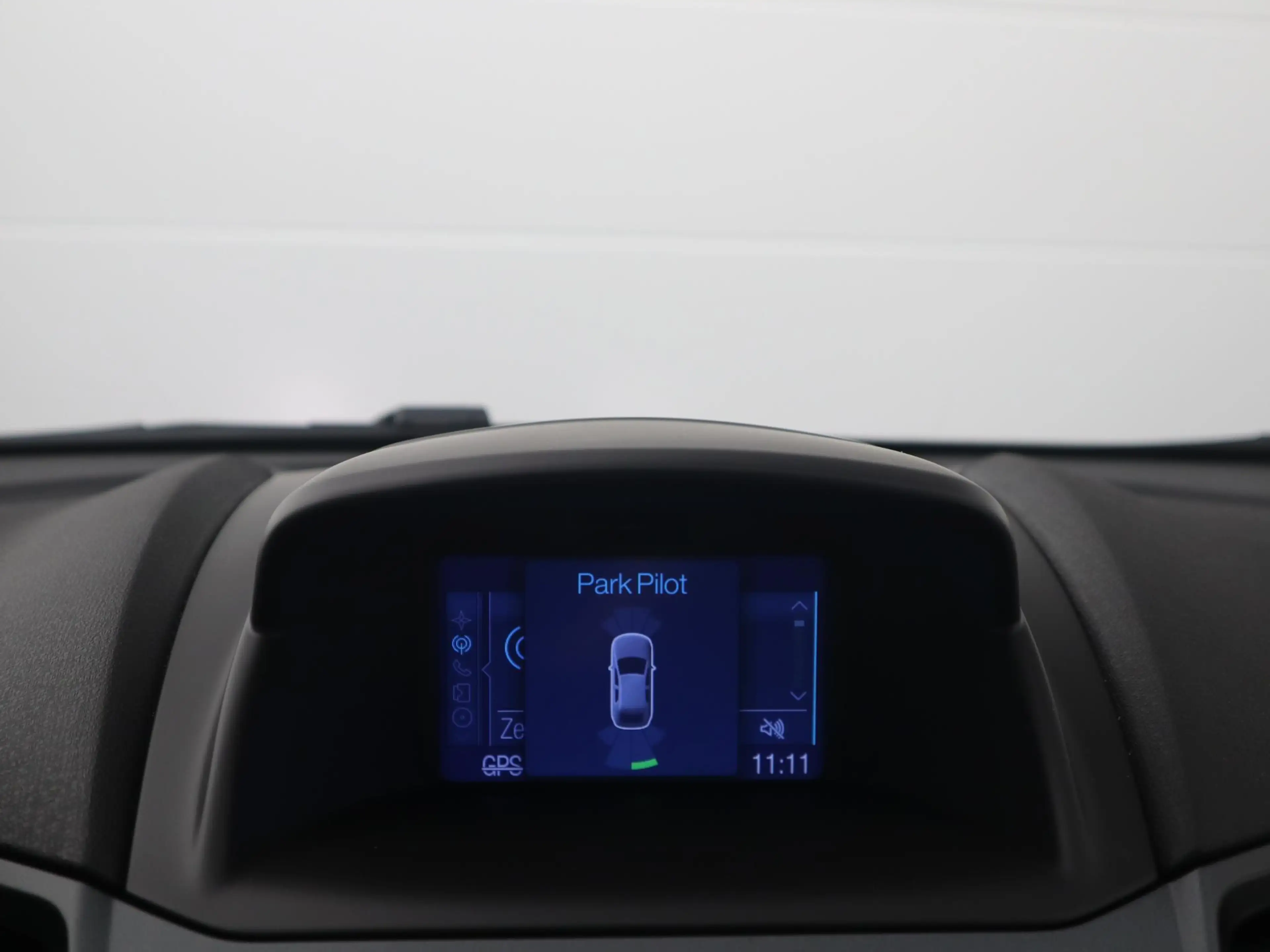 Ford Fiesta 1.0 Style Ultimate PDC / CRUISE / AIRCO / NAVI / B — photo 9