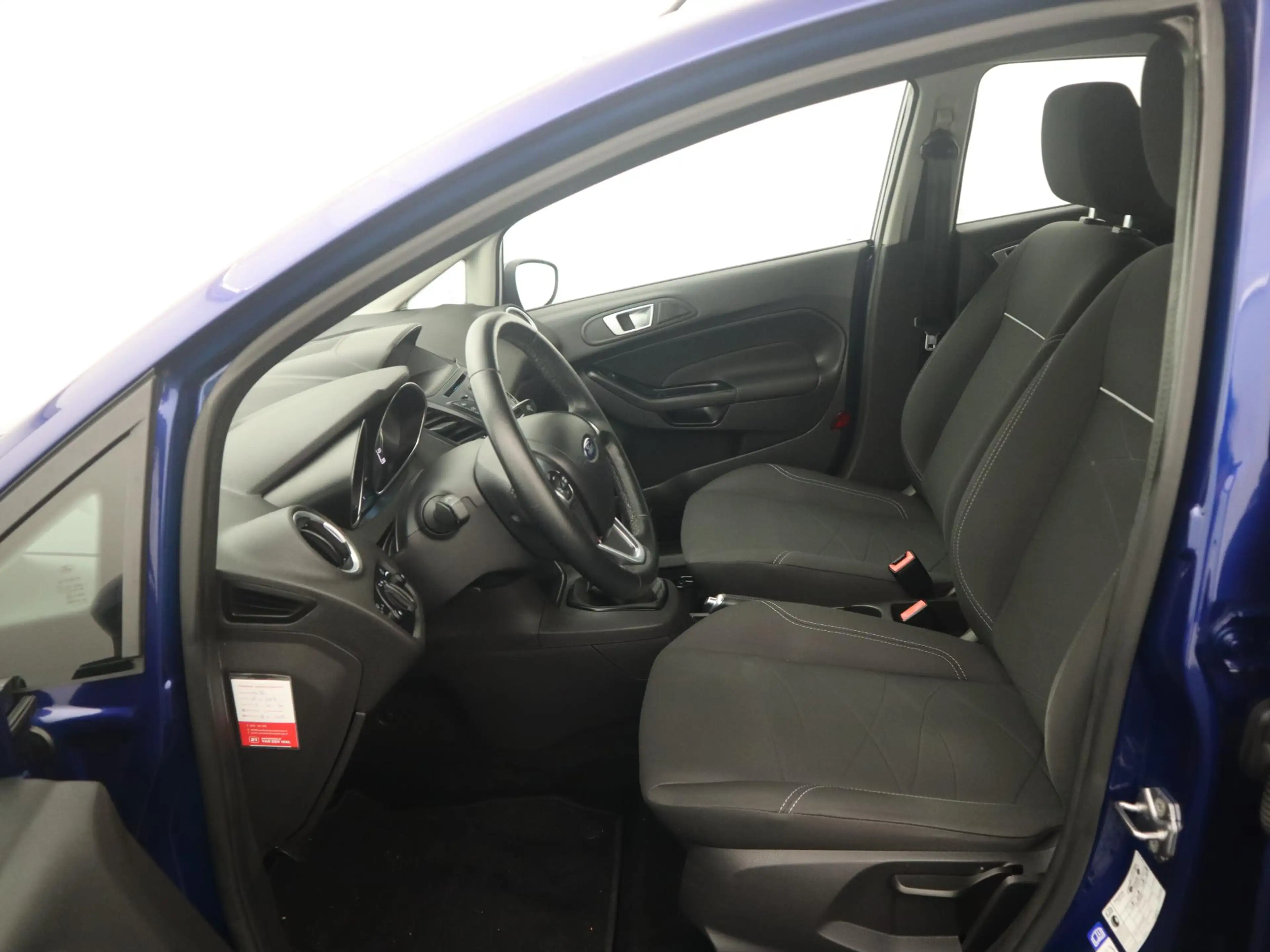 Ford Fiesta 1.0 Style Ultimate PDC / CRUISE / AIRCO / NAVI / B — photo 20