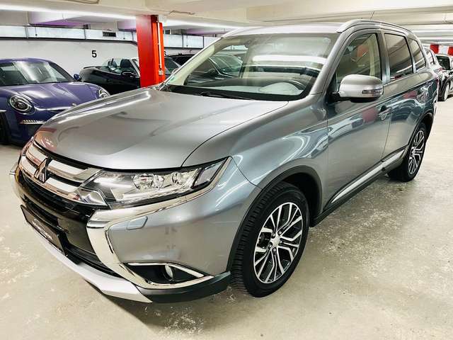 Imagine Mitsubishi Outlander Top 2.2 DI-D Top 4WD 7-Sitzer