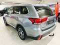 Mitsubishi Outlander Top 2.2 DI-D Top 4WD 7-Sitzer Grau - thumbnail 4