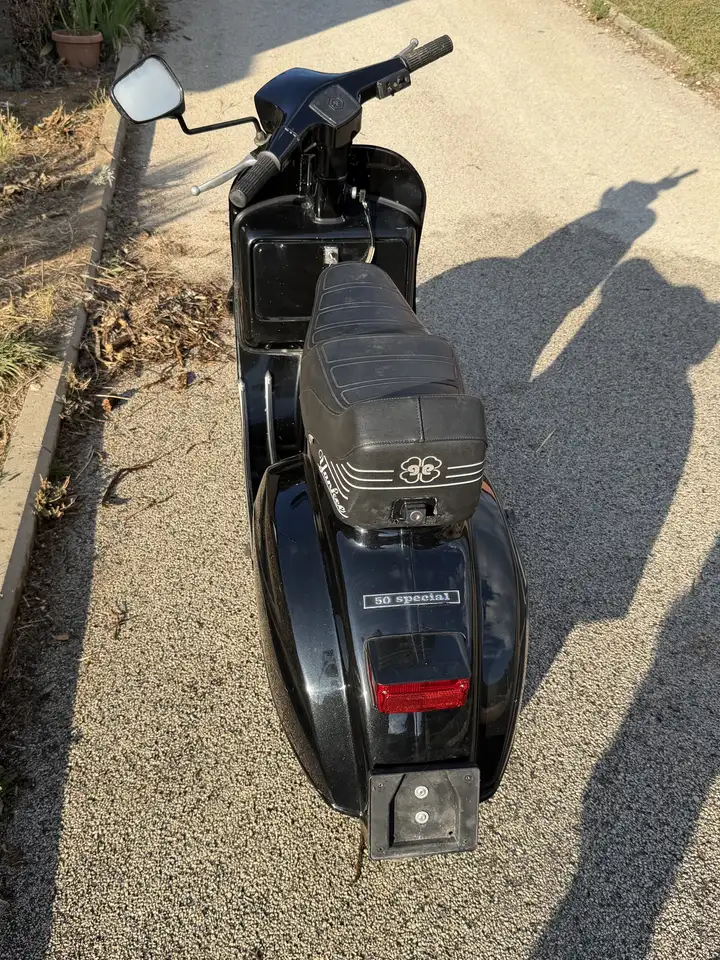 Vespa Special 50
