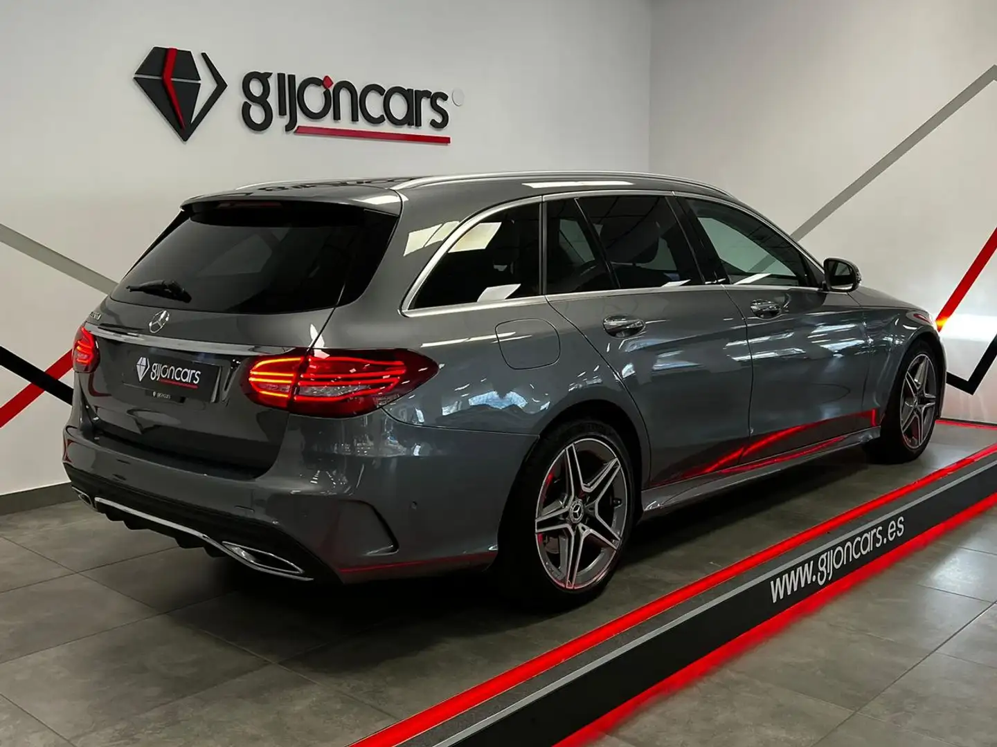 Mercedes-Benz C 220 d Estate Gris - 2