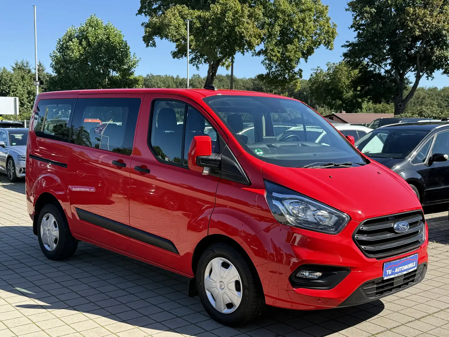 Ford Transit Custom 320 L1 ACC-NAVI-RKAM-9SITZER-1.HAND-APPLE-ANDROID Rot - 1