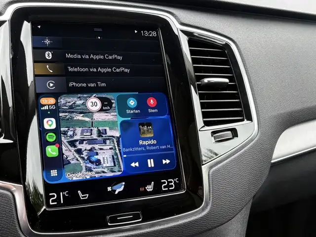 Volvo XC90 view 20