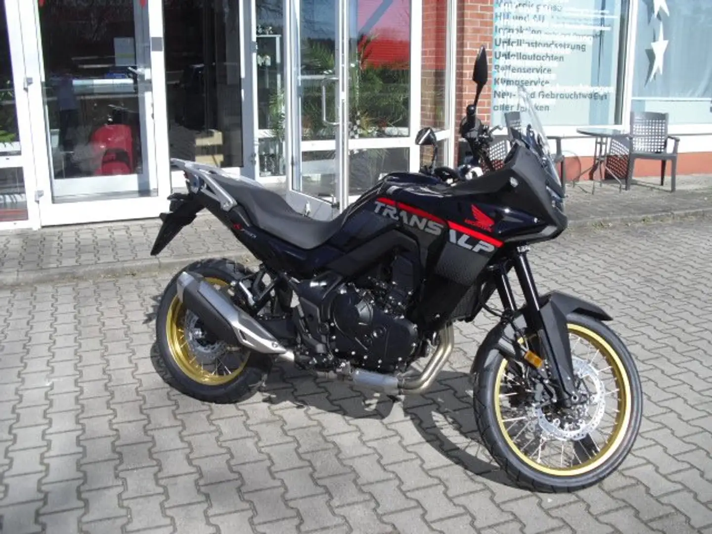 Honda XL 750 Transalp schwarz/mat Grau/Tricolor vorrätig Fekete - 1