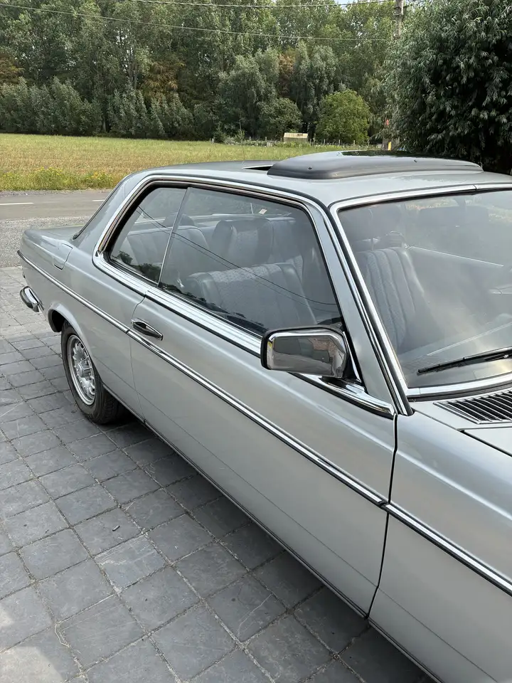 Mercedes-Benz 280 Coupé, foto 4