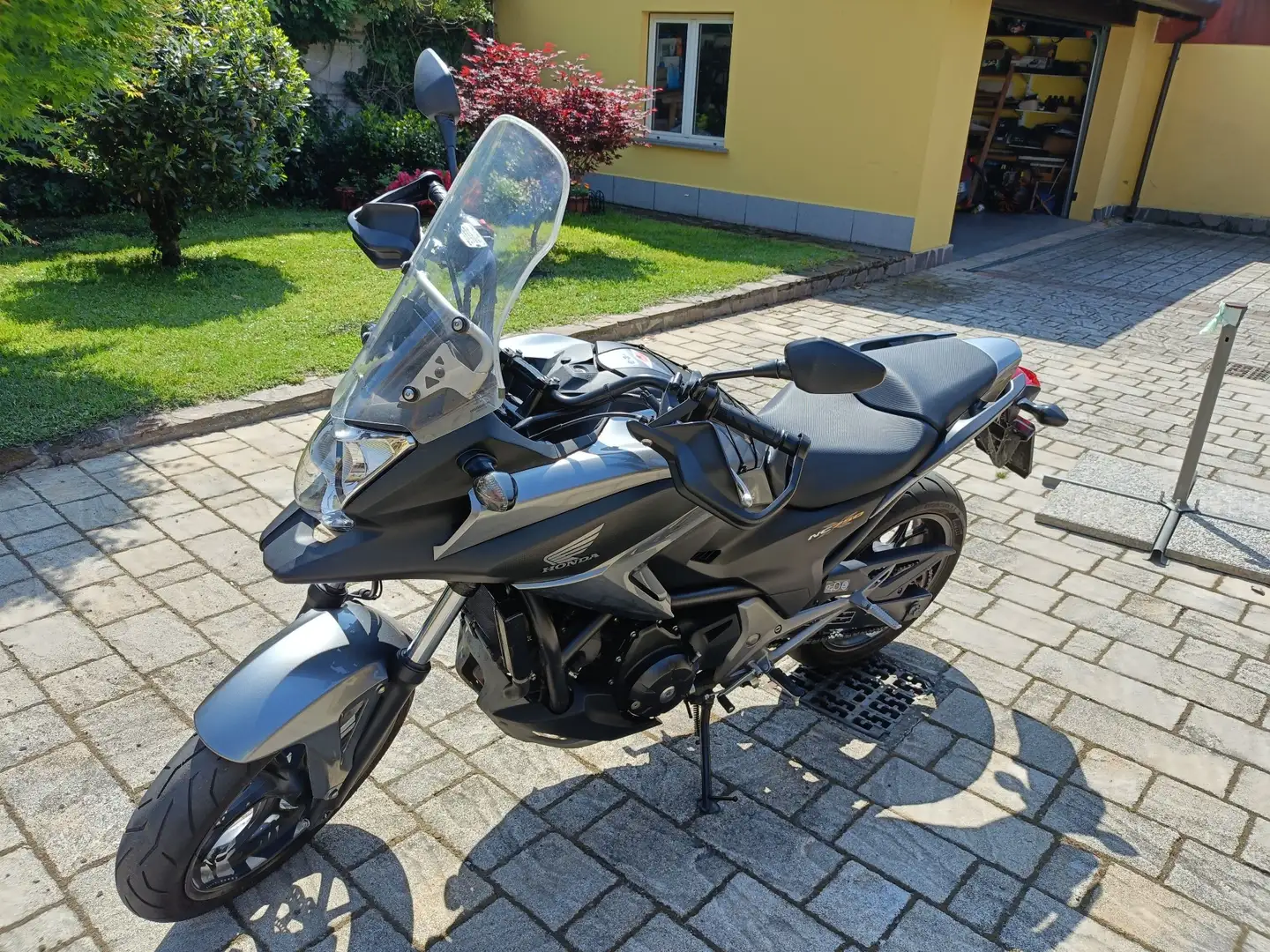 Honda NC 750 Šedá - 2
