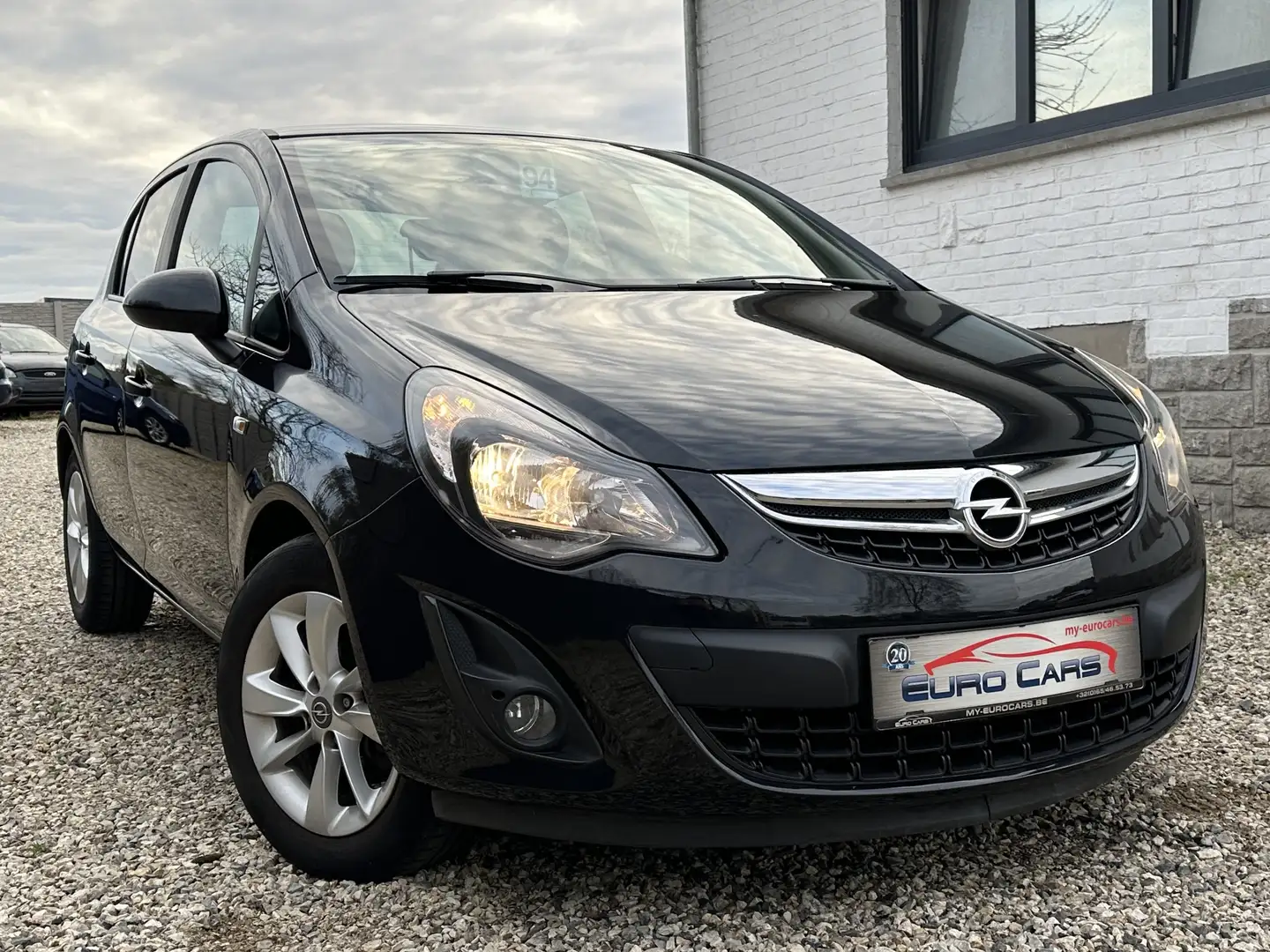 Opel Corsa 1.3 CDTI Cosmo CUIR/GPS/CRUISE/CLIM/JANTES Zwart - 2