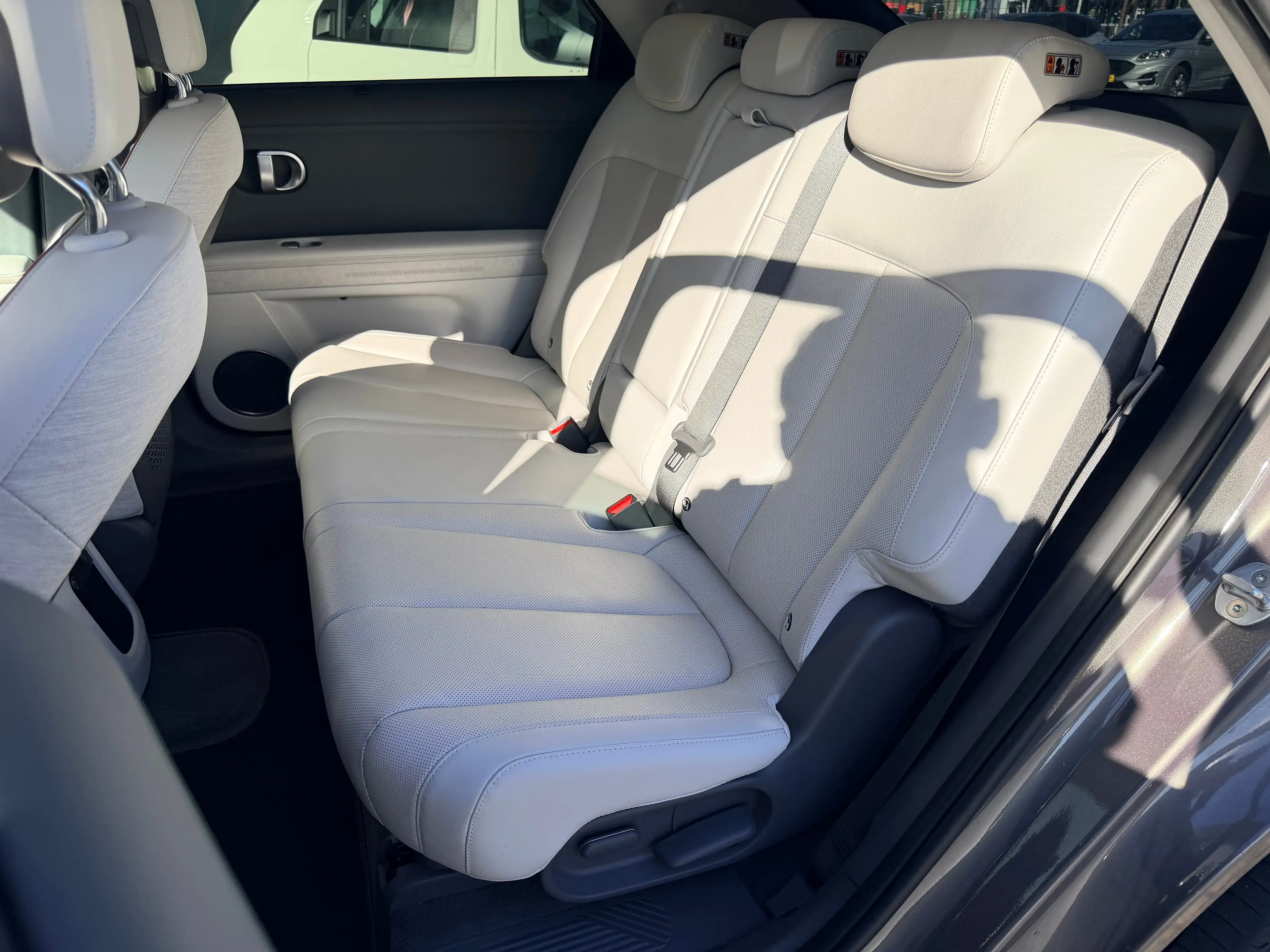 Hyundai IONIQ 5 Lounge 73kWh / Verwacht / Nette Auto! / Uniek Inte — photo 5