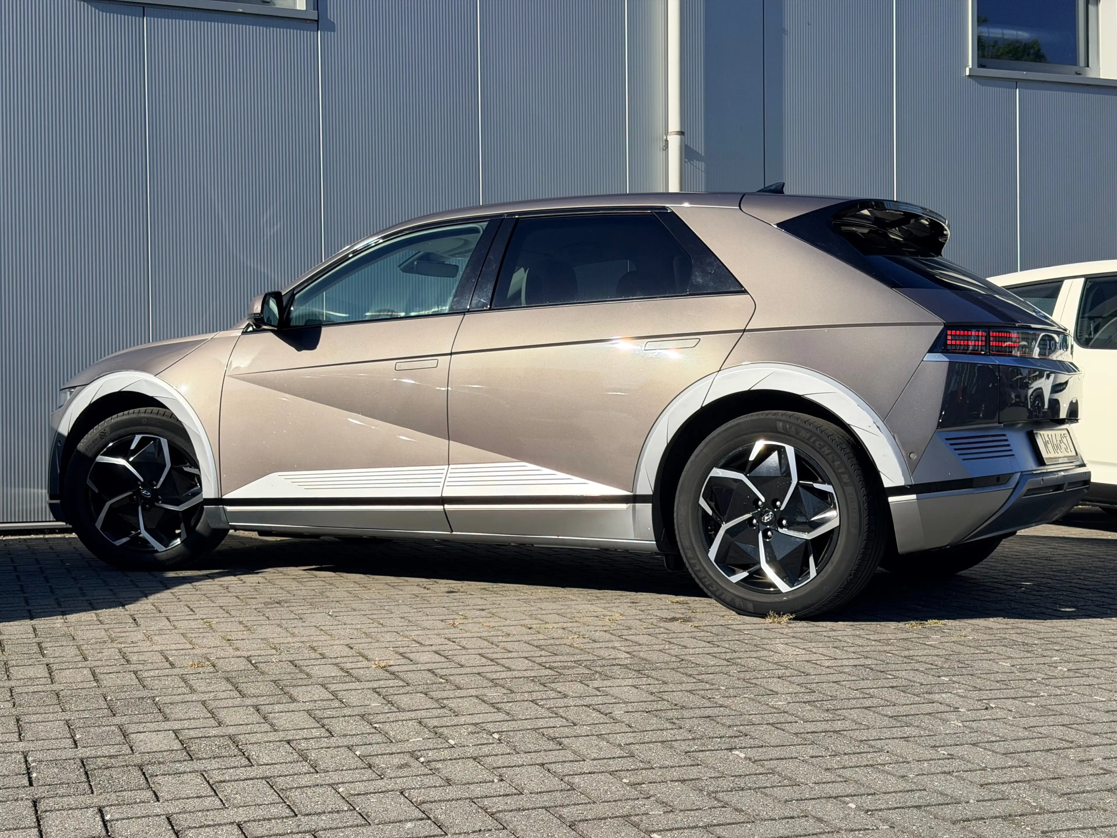 Hyundai IONIQ 5 Lounge 73kWh / Verwacht / Nette Auto! / Uniek Inte — photo 6