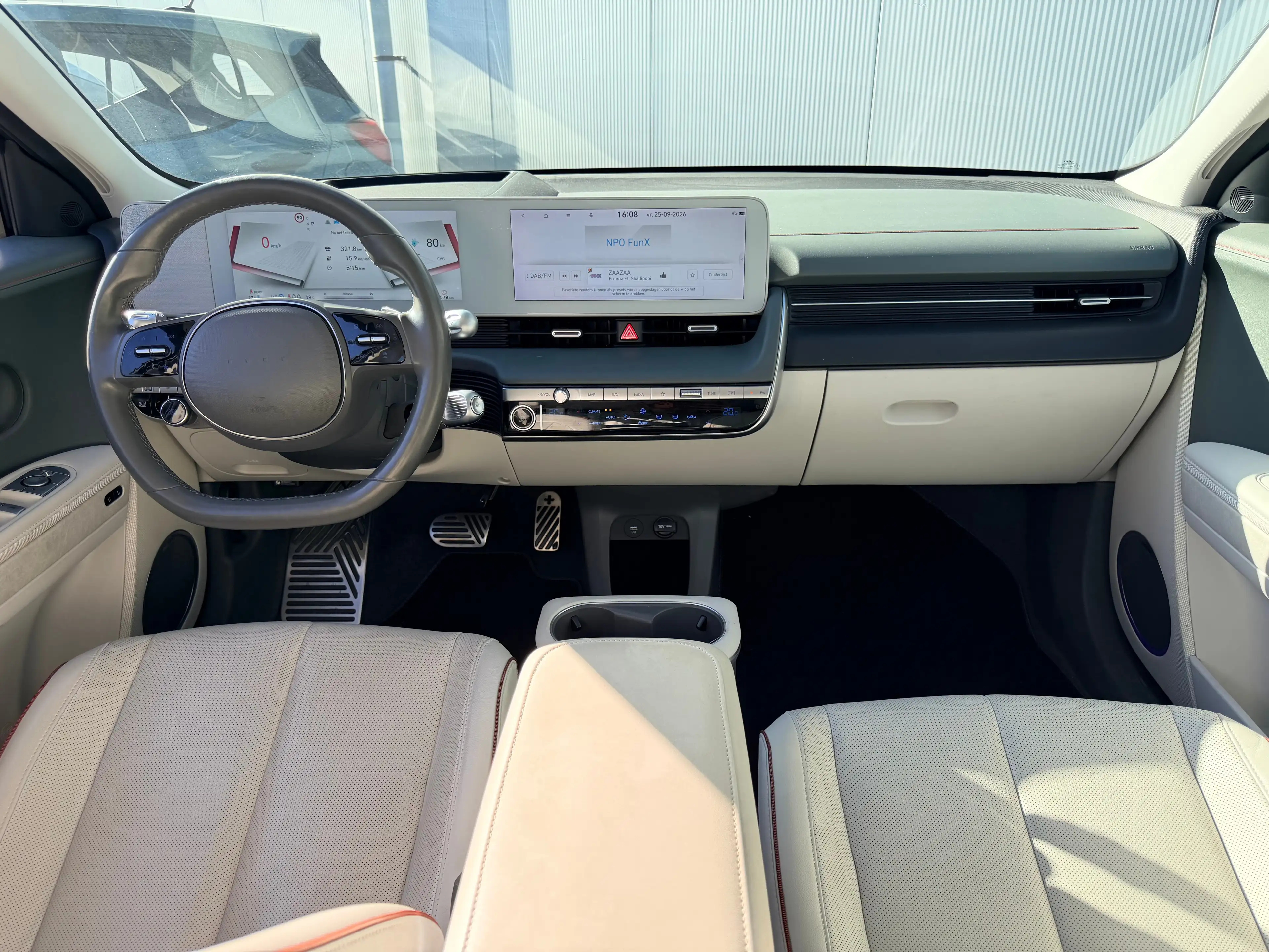 Hyundai IONIQ 5 Lounge 73kWh / Verwacht / Nette Auto! / Uniek Inte — photo 2
