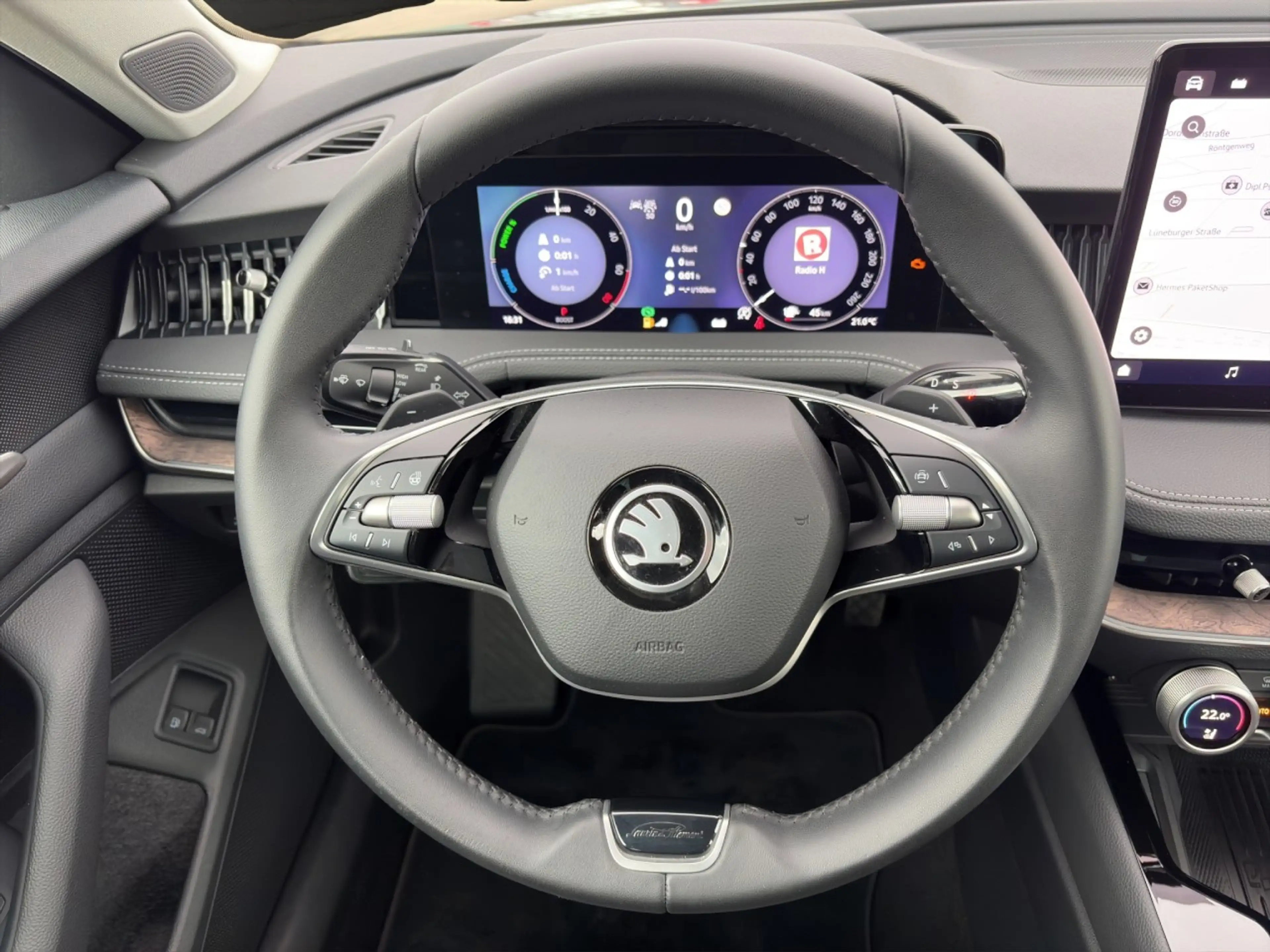 Skoda Superb Combi 1.5 TSI iV L&K ACC+HUD+CANTON+360 Klima — photo 14
