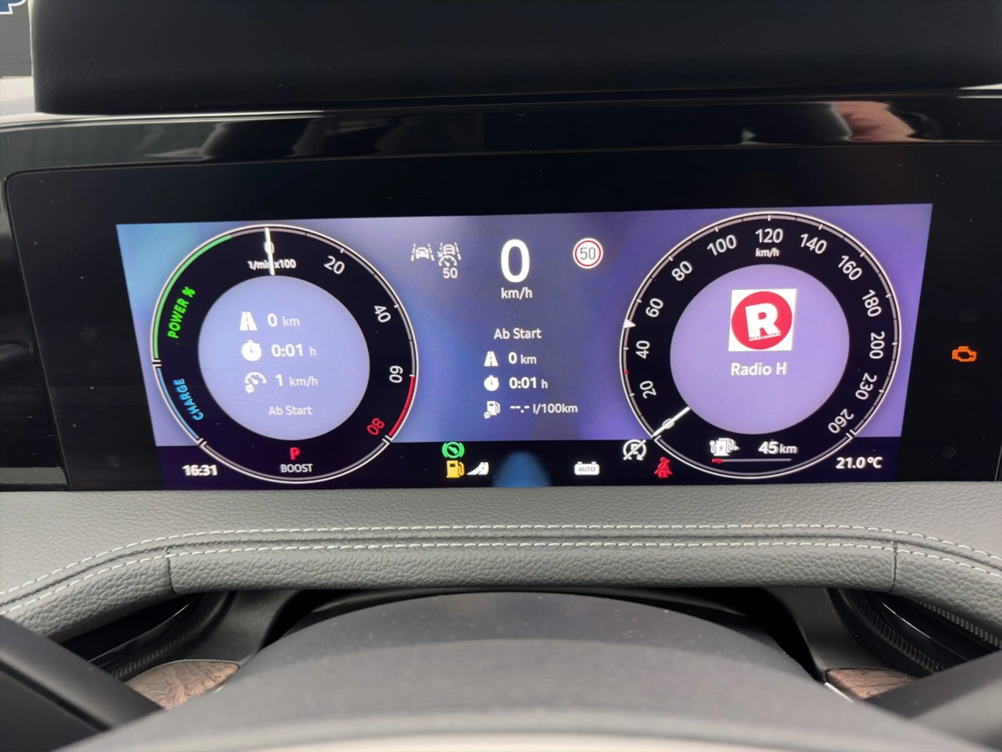 Skoda Superb Combi 1.5 TSI iV L&K ACC+HUD+CANTON+360 Klima — photo 15