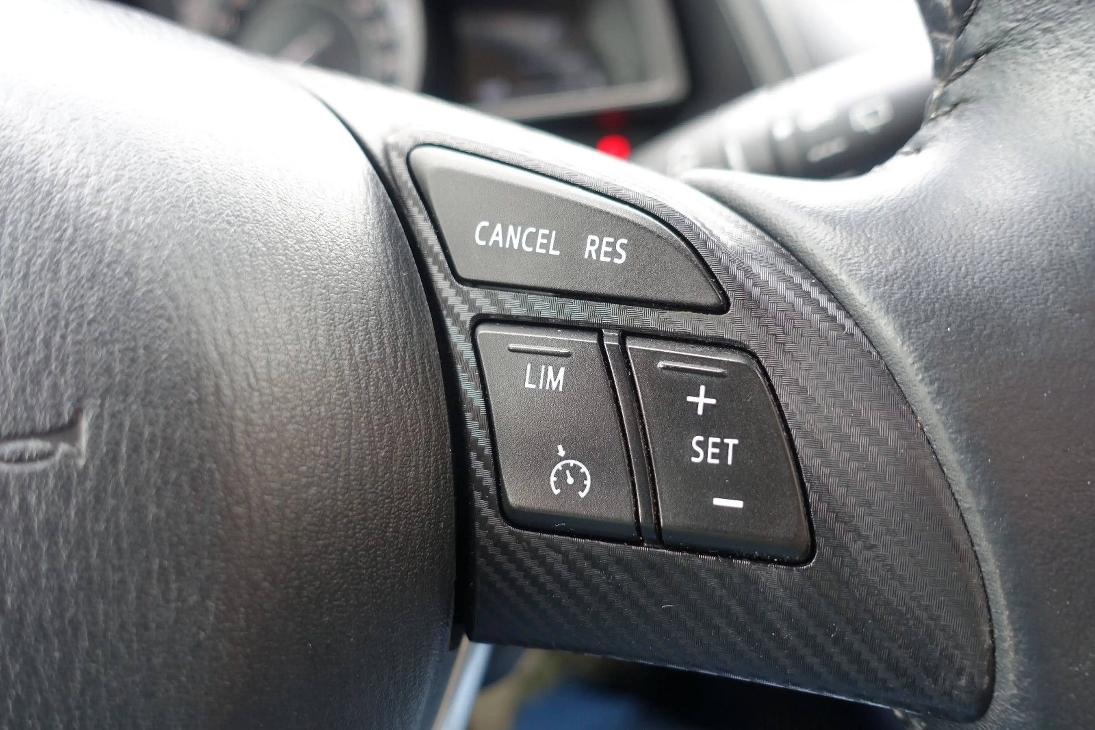 Mazda 2 Lim. Nakama*LED*Klima*Assist-Paket*Tempom*PDC* — photo 19