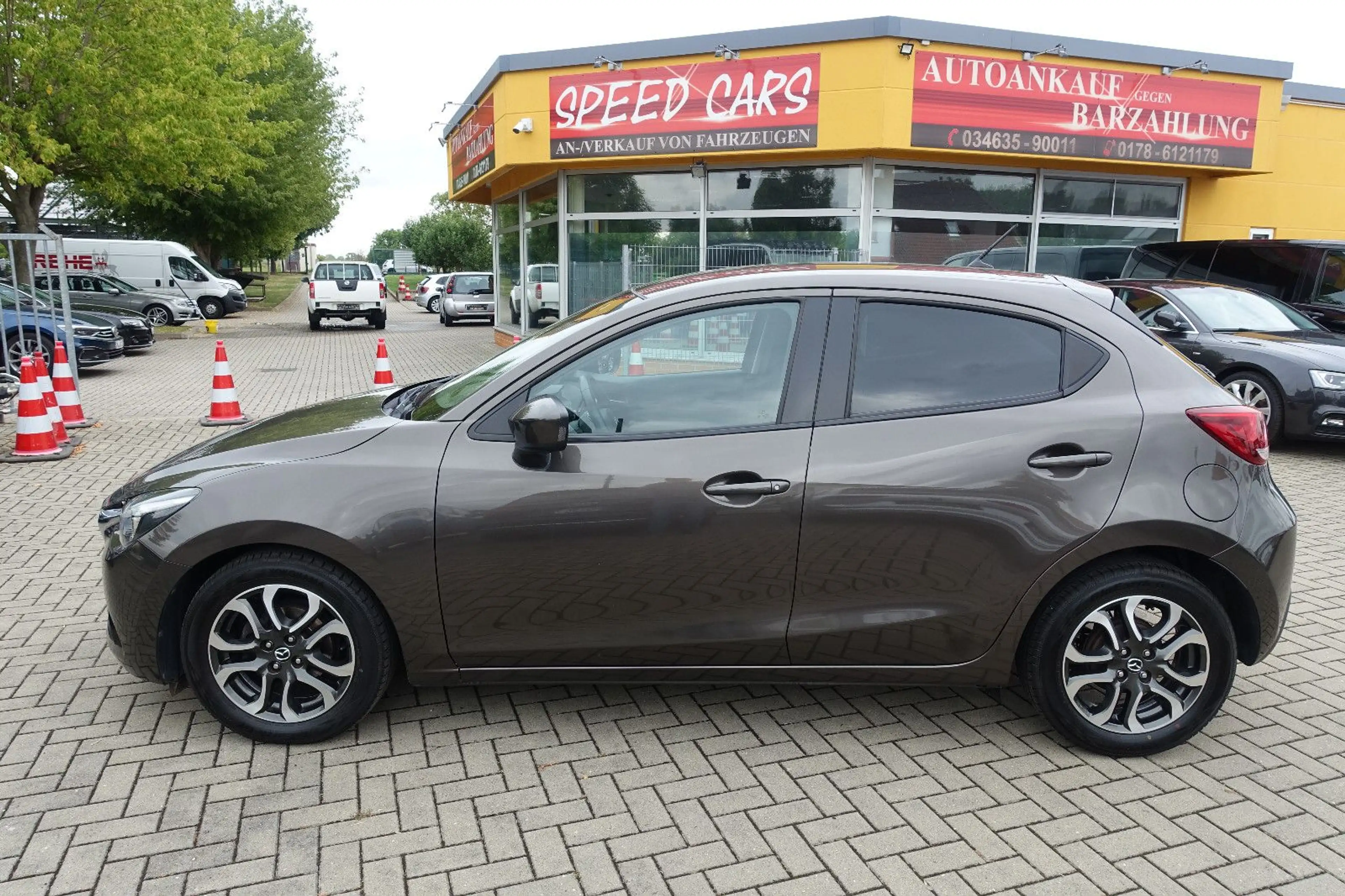 Mazda 2 Lim. Nakama*LED*Klima*Assist-Paket*Tempom*PDC* — photo 8