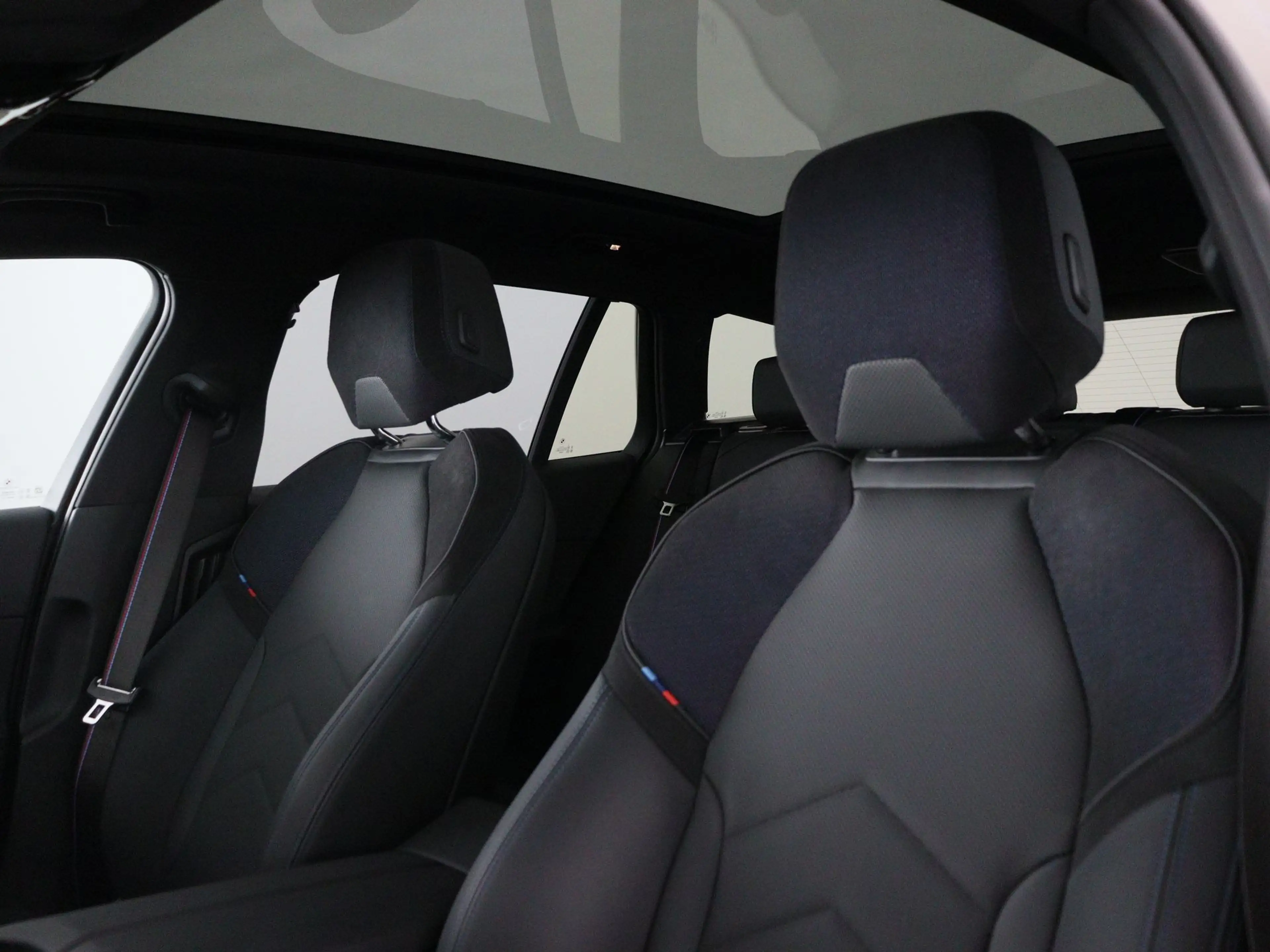 BMW 550 5 Serie 550e Touring xDrive — photo 7