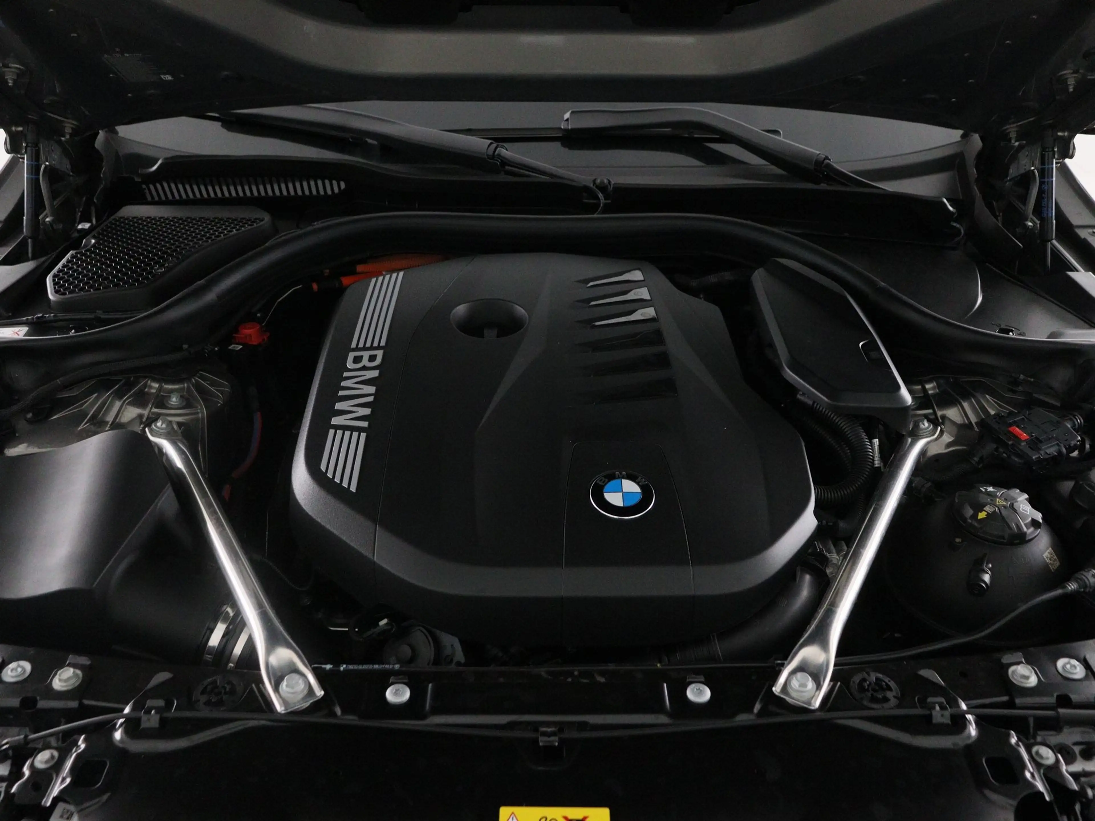 BMW 550 5 Serie 550e Touring xDrive — photo 5