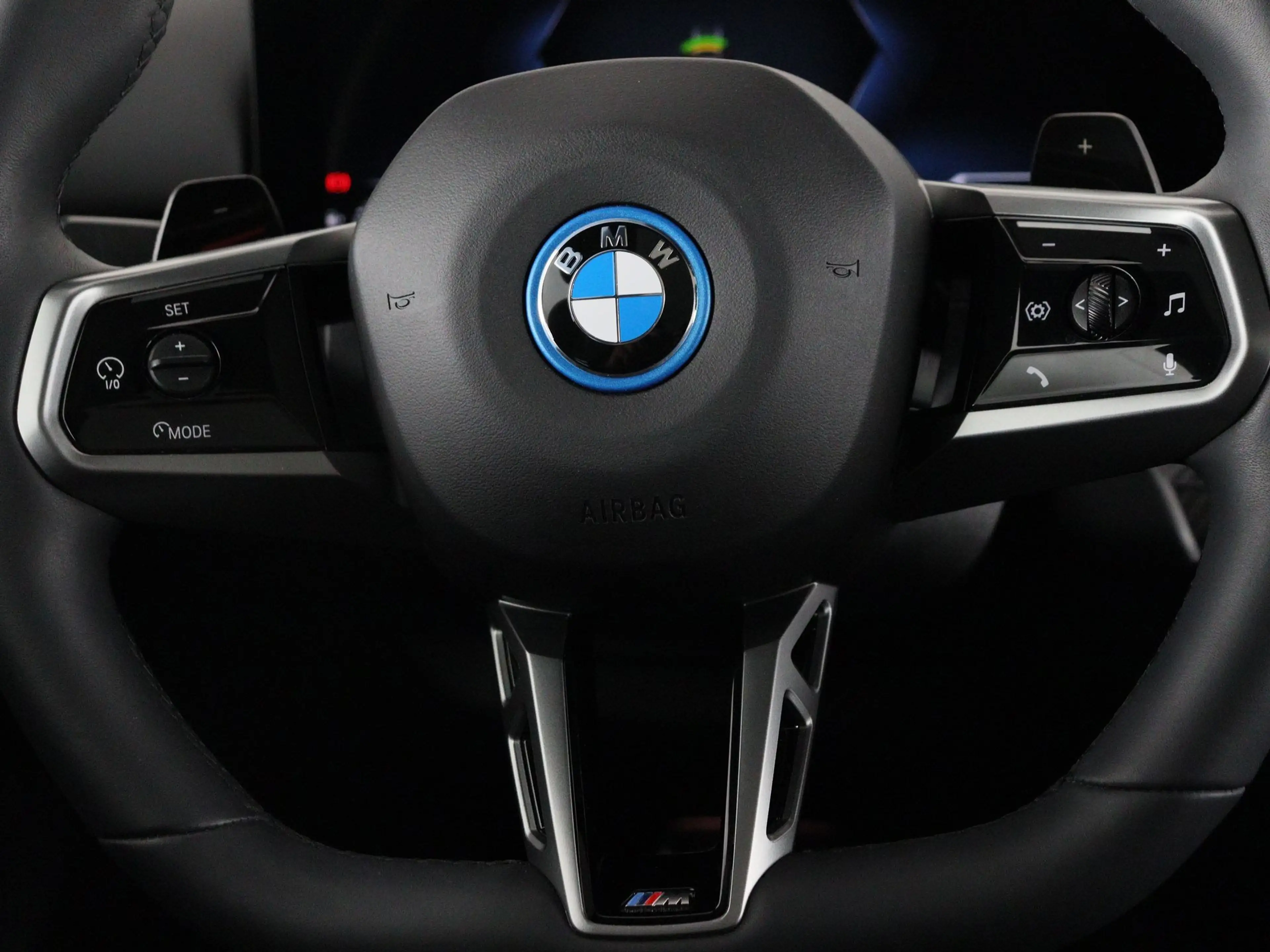 BMW 550 5 Serie 550e Touring xDrive — photo 3