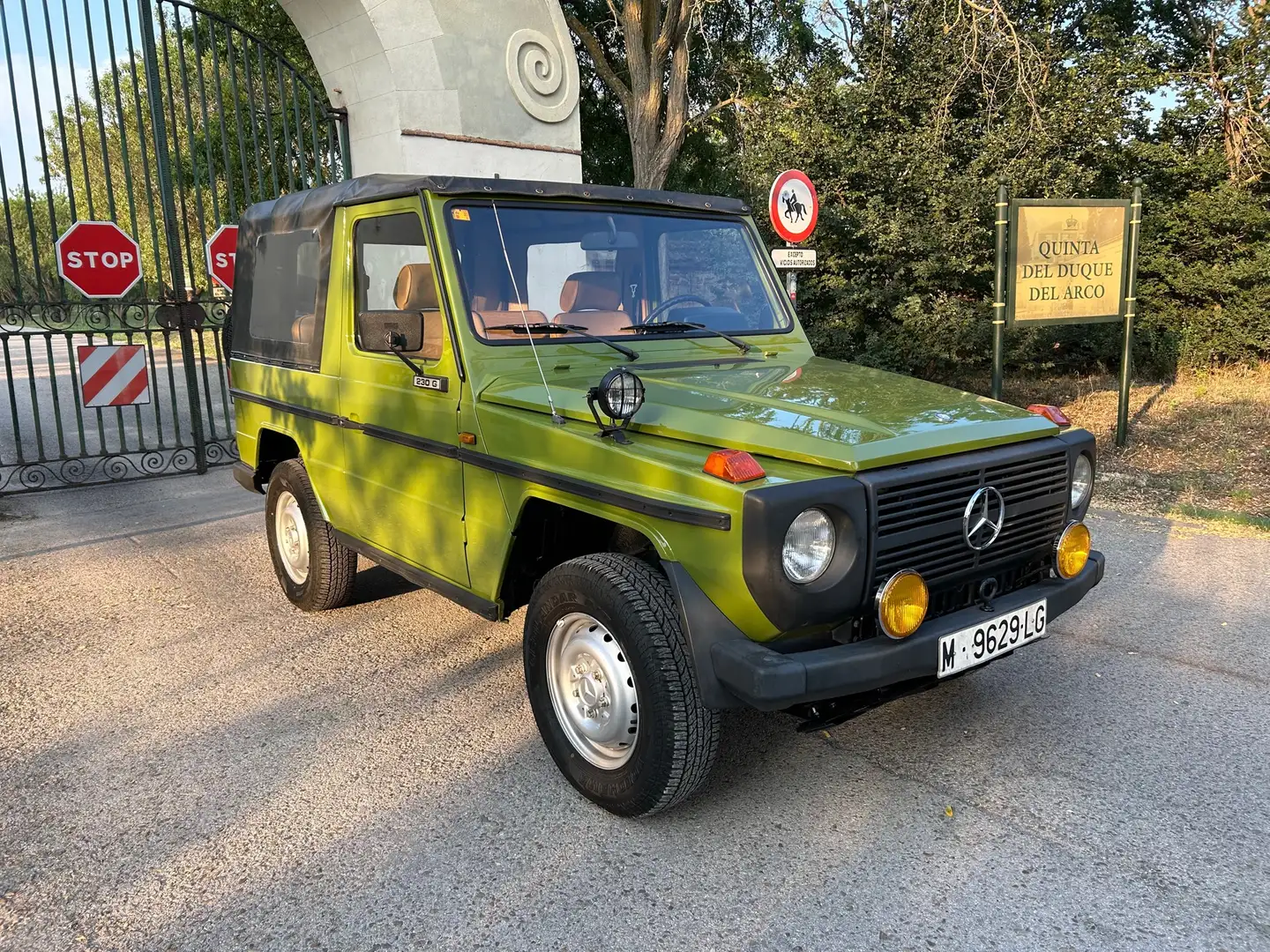 Mercedes-Benz G 230 Cabriolet W460 zelena - 1