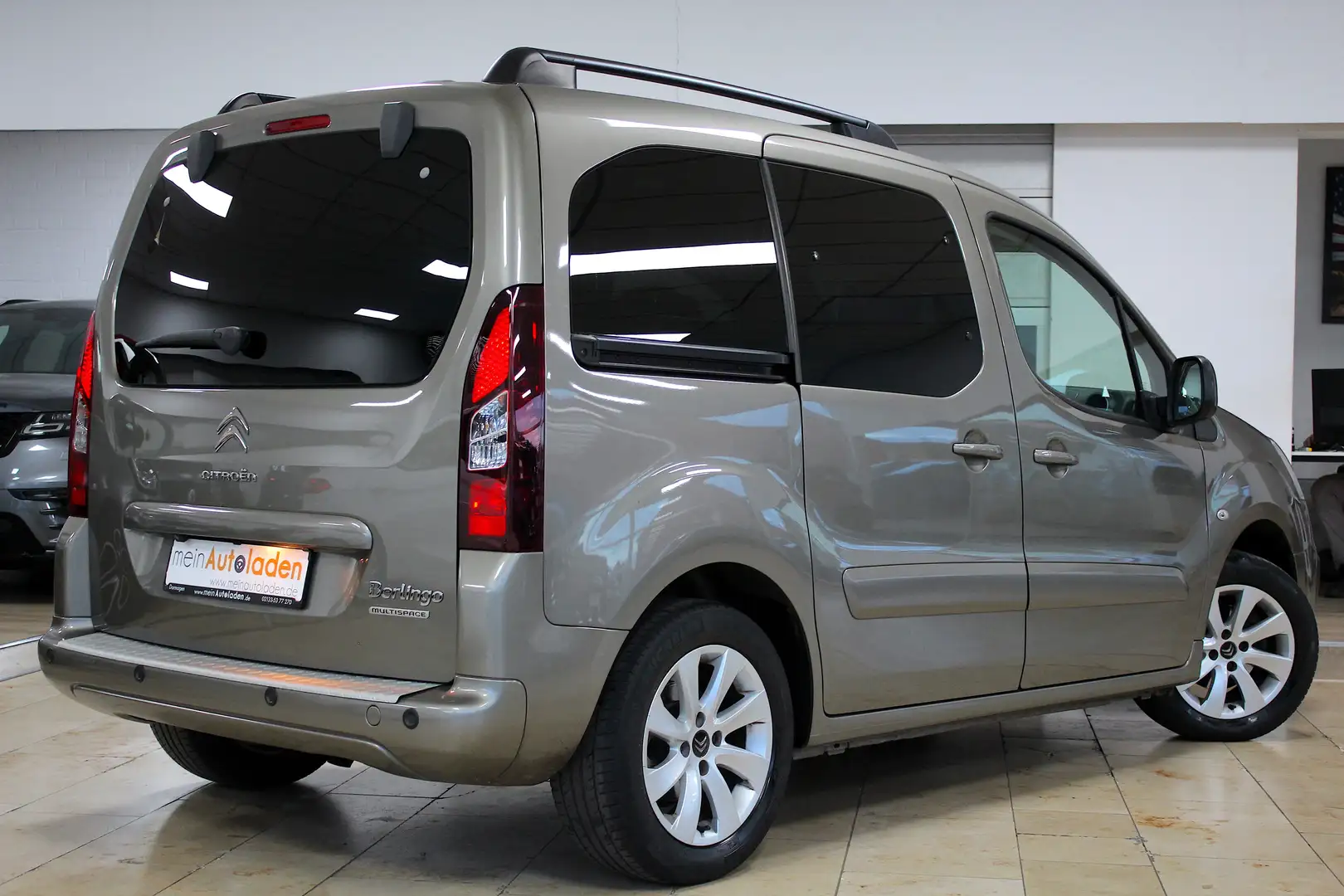 Citroen Berlingo 110 Multispace *1.HAND*PANO*NAVI*KAMERA*MODUTOP* Grau - 2