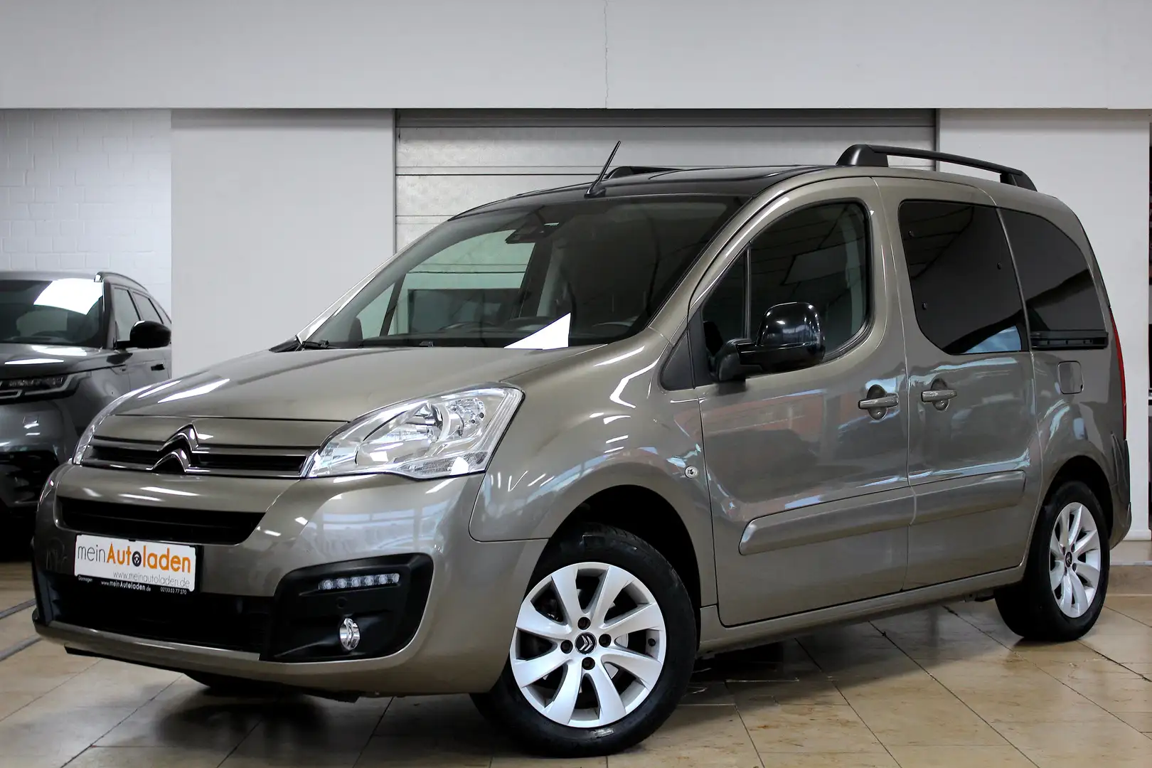 Citroen Berlingo 110 Multispace *1.HAND*PANO*NAVI*KAMERA*MODUTOP* Grau - 1