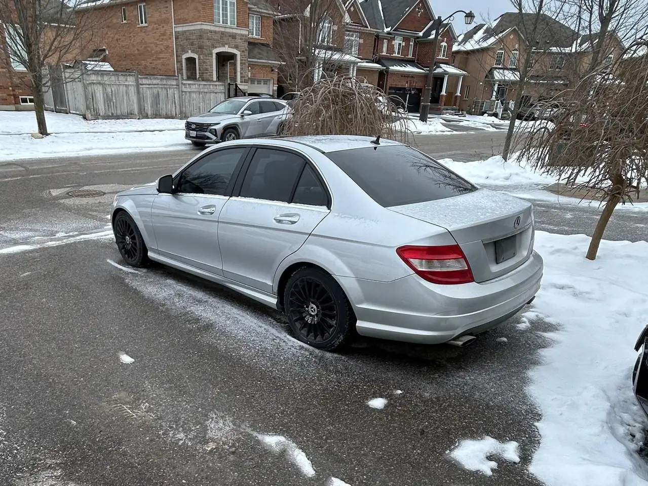 Mercedes-Benz C-Class снимка Mercedes-Benz C-Class