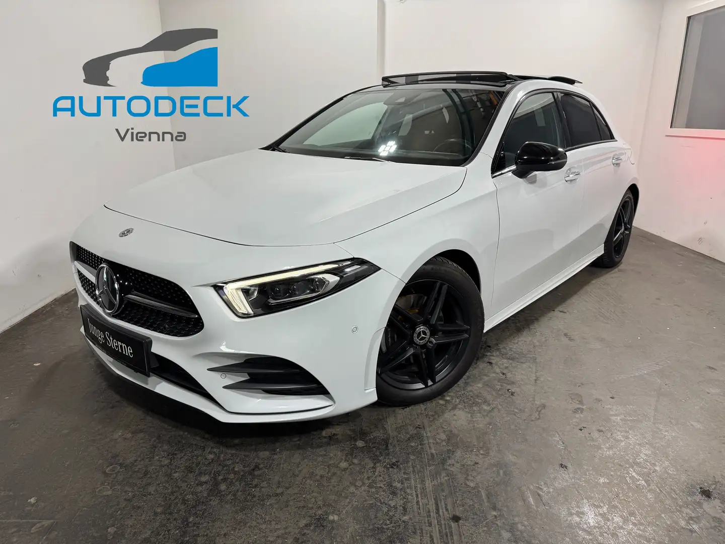 Mercedes-Benz A 180 A 180 AMG-Line/Panorama/Ambiente/Multibeam/Keyless Blanco - 1