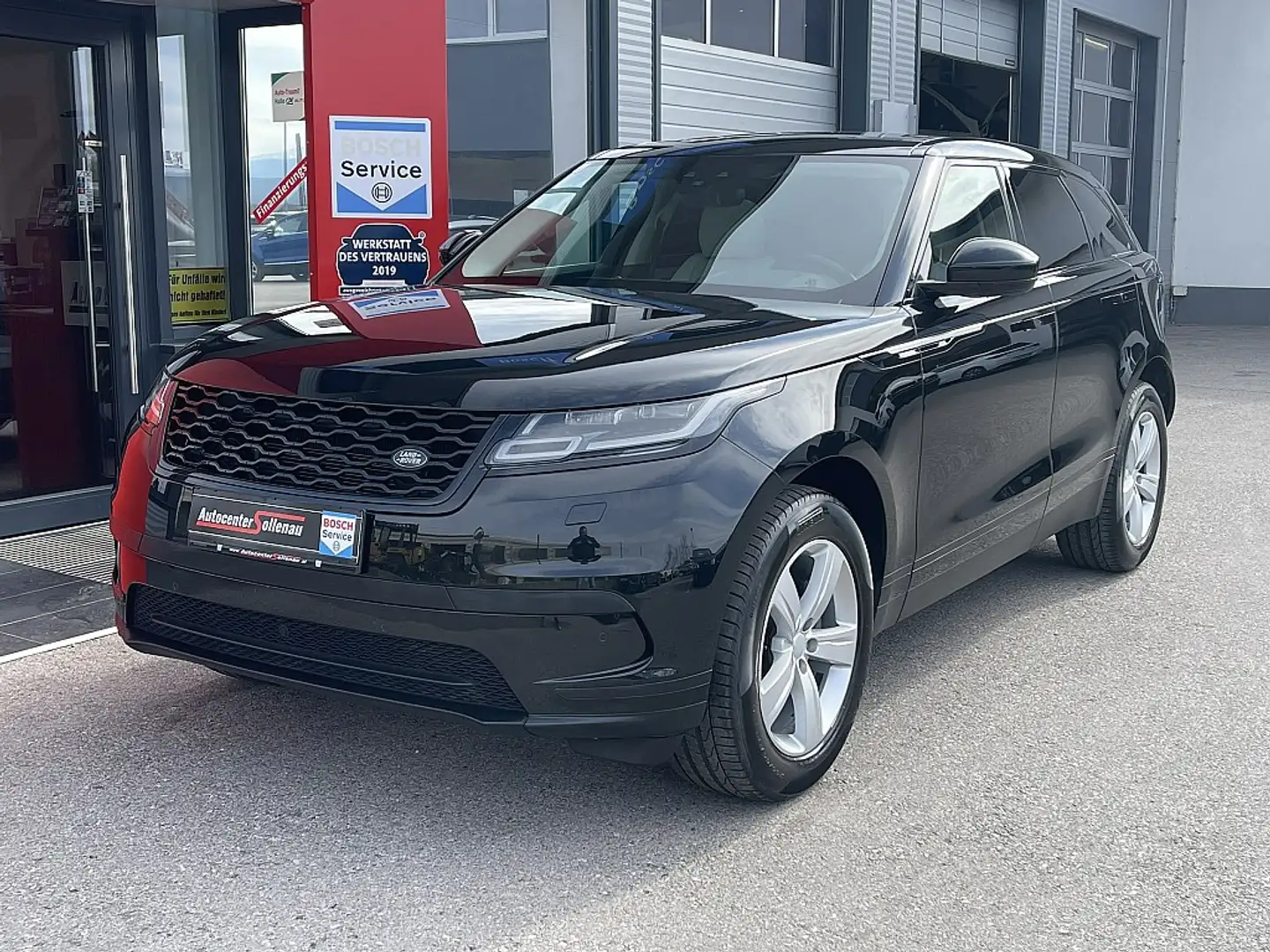 Land Rover Range Rover Velar D240 Allrad S Aut. Zwart - 1