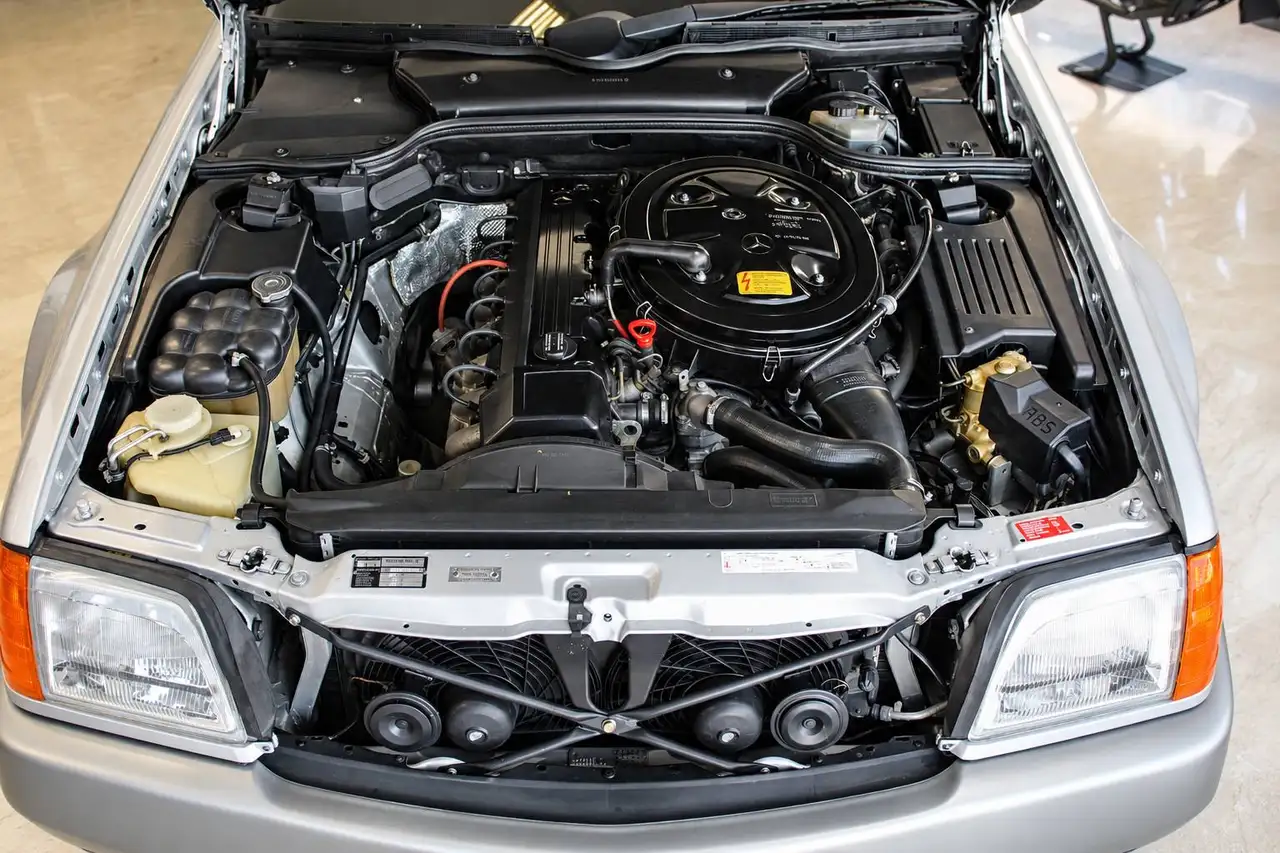 Mercedes-Benz SL 300, foto 11