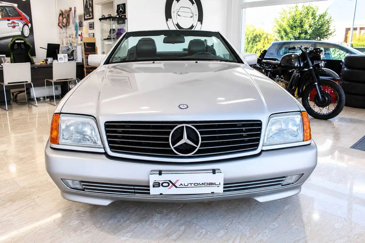 Mercedes-Benz SL 300, foto 3