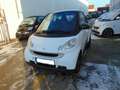 smart forTwo Micro Hybrid Drive (52kW) coupe Servolenkung Alb - thumbnail 1