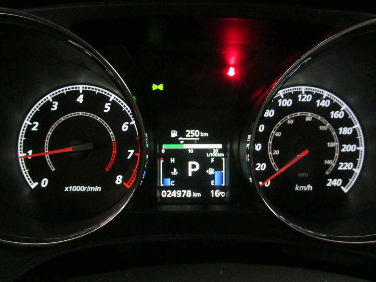 2026 Mitsubishi RVR — снимка 5