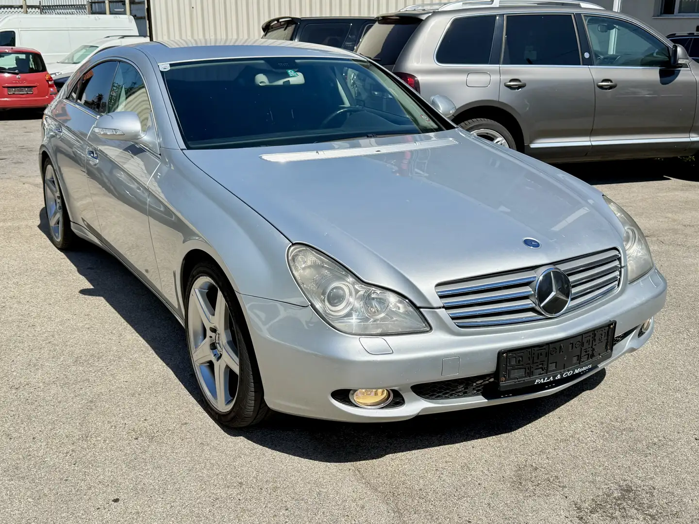 Mercedes-Benz CLS 500 TOP GEPFLEGT *TOP VOLLFAHRBEREIT**PICKERL 1/25+4** - 2