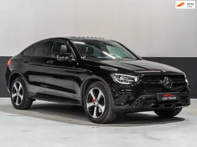 Mercedes-Benz GLC 200 Coupé 4MATIC AMG styling | Panodak | Camera | PDC