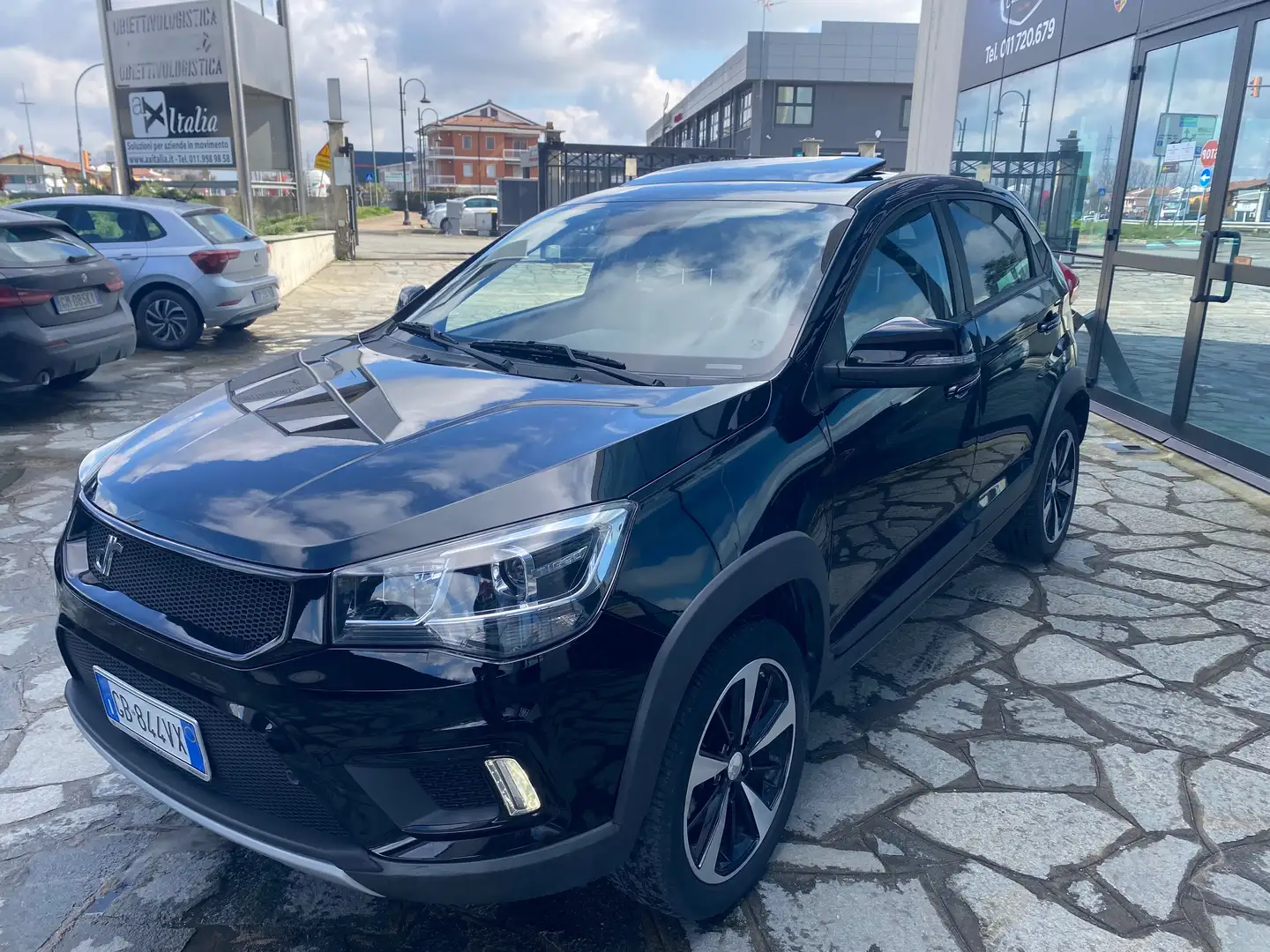 DR Automobiles DR3 1.5 S2 Gpl 114cv / Tetto apribile / Pelle Fekete - 2