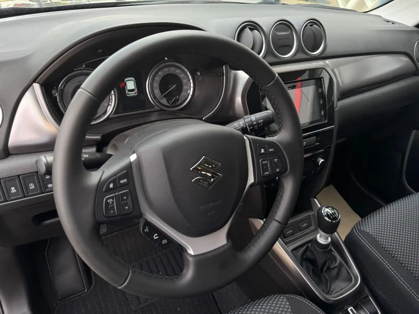 Suzuki Vitara 1.4 BOOSTERJET Hybrid Kamera LED ACC Schwarz - 2