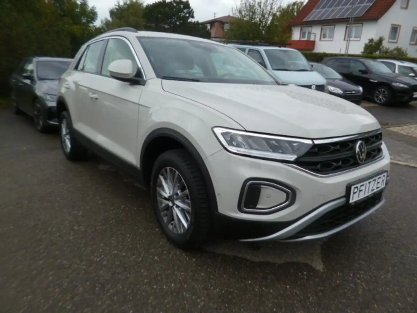 Volkswagen T-Roc Life Grau - 2
