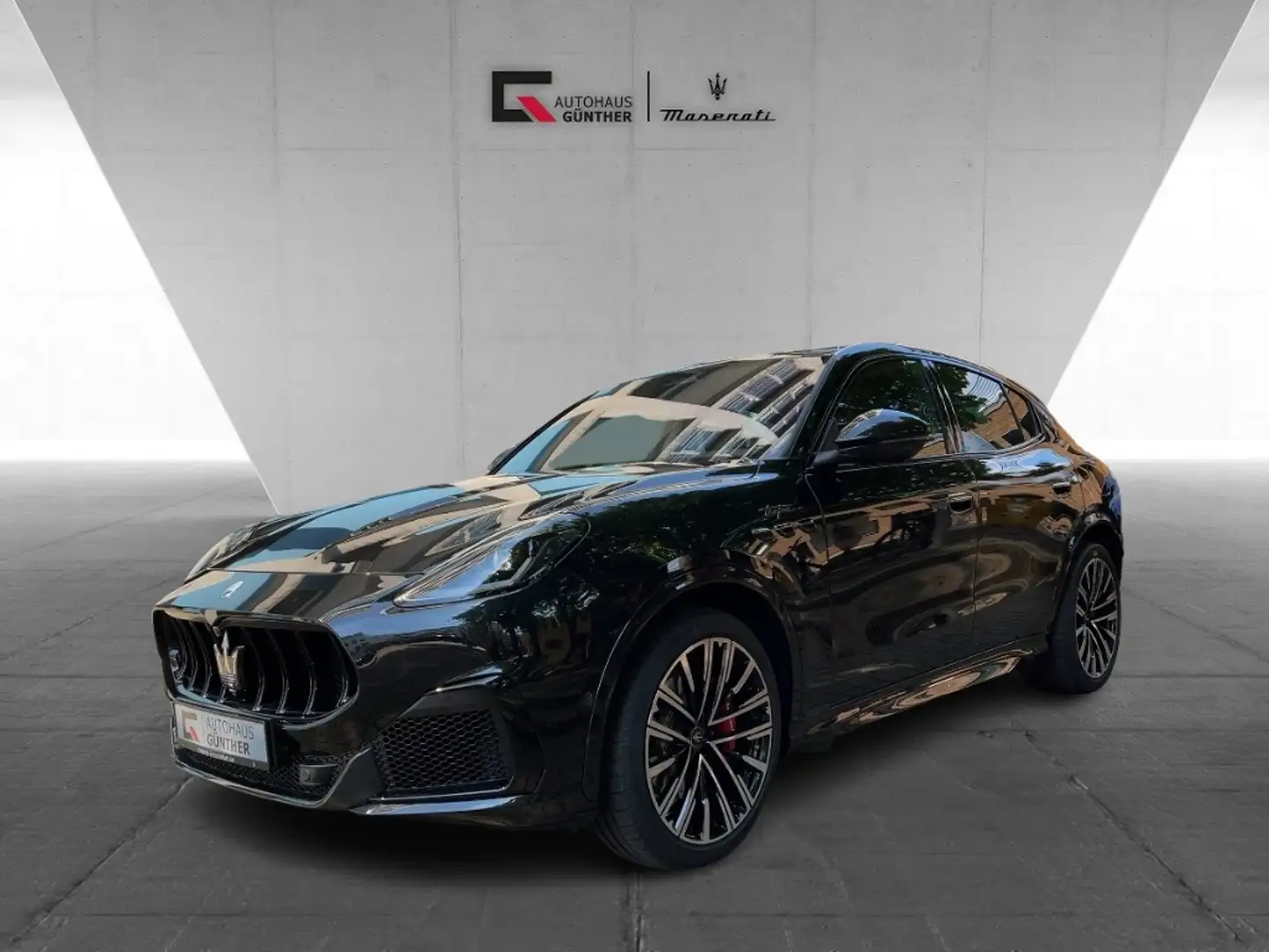 Maserati Grecale TROFEO Nero&Nero / Finest Options Black - 1
