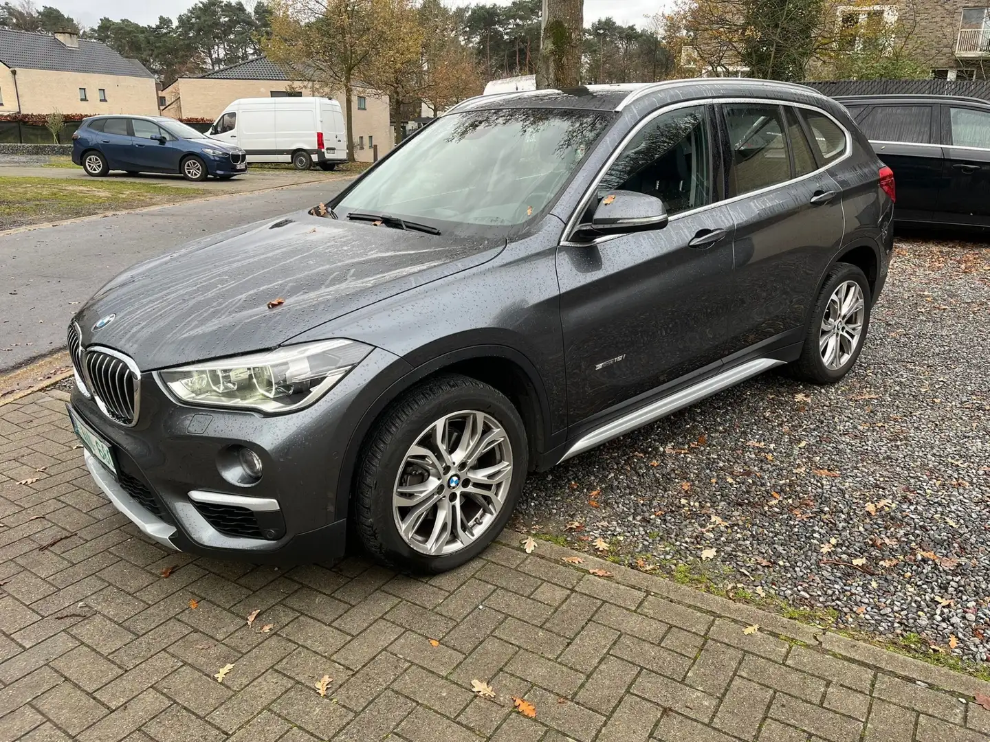 BMW X1 sDrive18i Aut. - 1