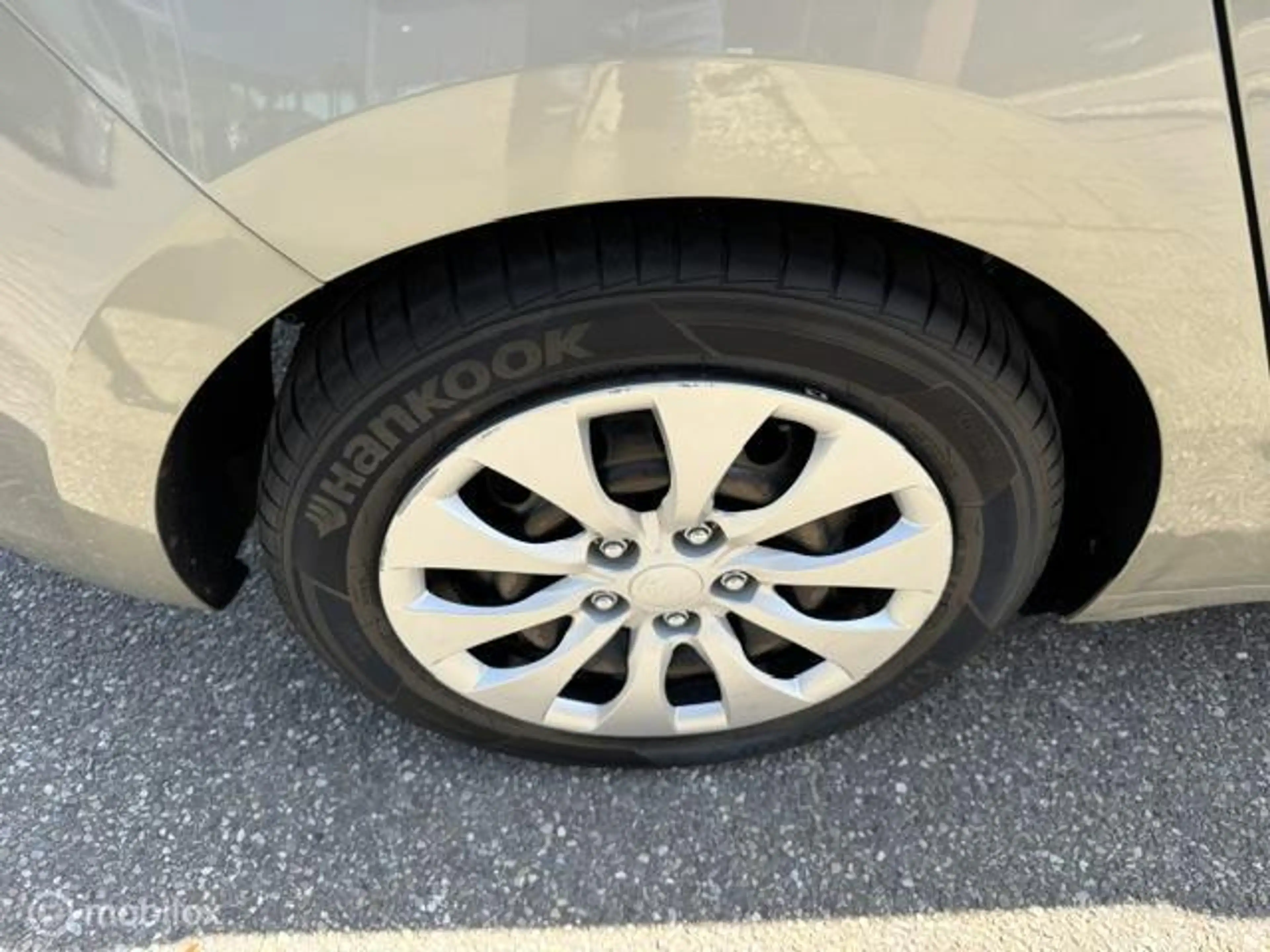 Kia Carens 1.6 Business Pack 7 Personen , Trekhaak , Navigati — photo 7