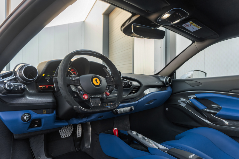 Ferrari F8 Tributo - Grigio Libano - Tailor Made - Extremely unique — photo 3