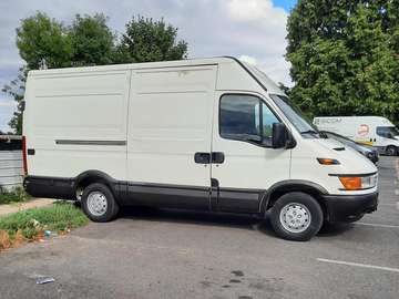 DAILY CHASSIS DBLE CAB 35S12D EMP 3750
