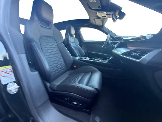 Audi E-Tron GT view 12
