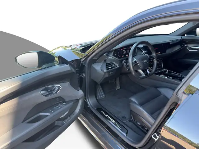 Audi E-Tron GT view 13