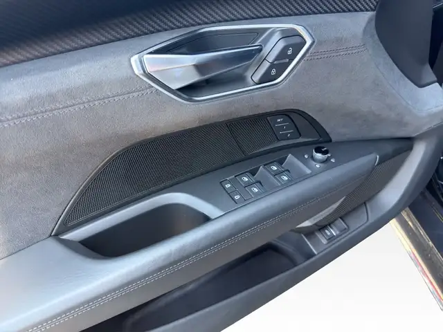 Audi E-Tron GT view 15