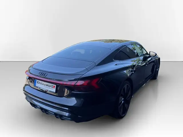 Audi E-Tron GT view 6