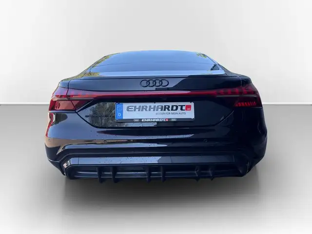 Audi E-Tron GT view 7