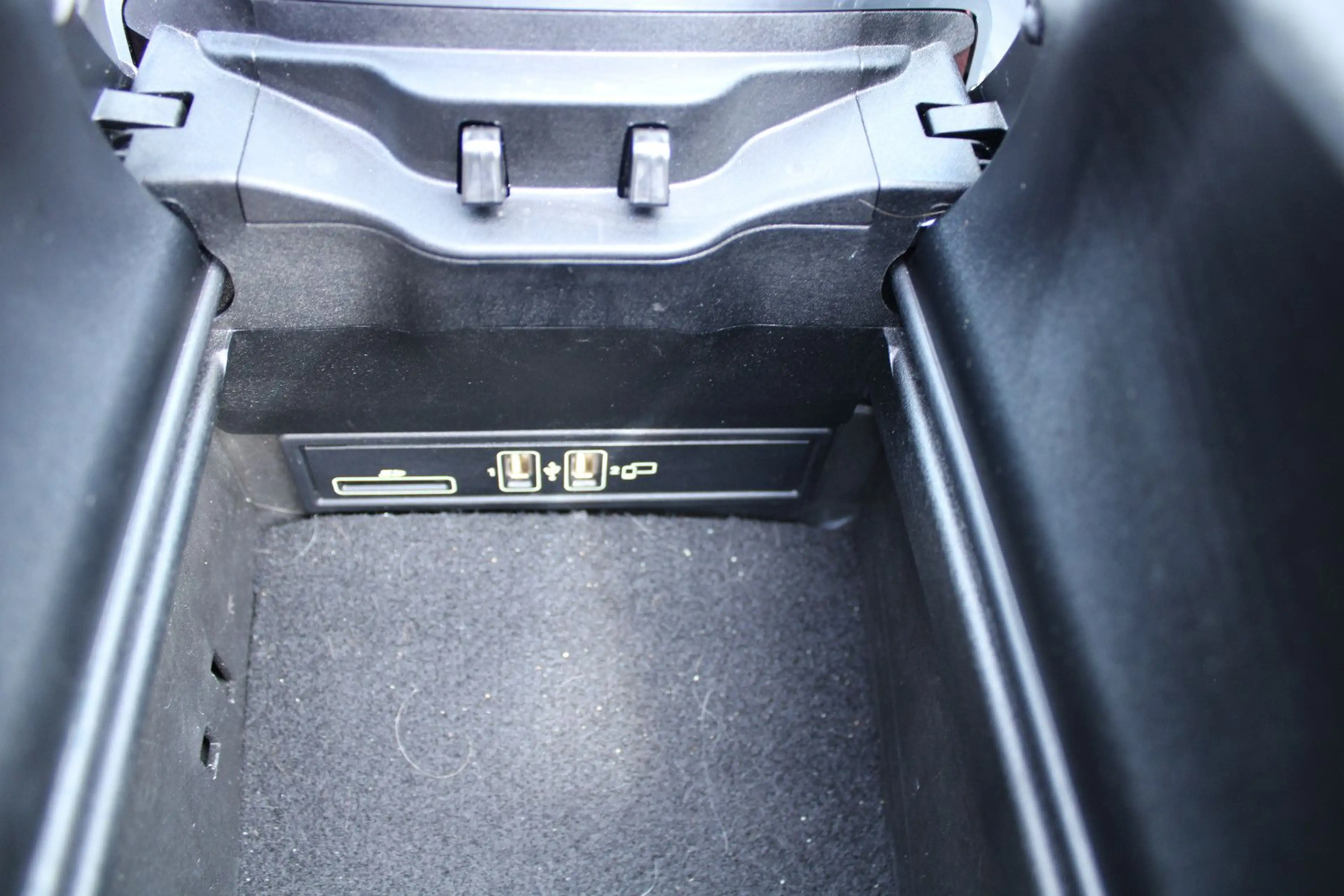 Mercedes-Benz C 200 Cabrio,AMG-Line,LED,Distronic,Sitzbelüftu. — photo 33